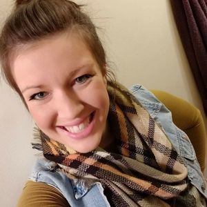 Meet your Posher, Jessica